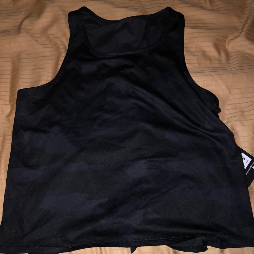 NWT 90 Degree Tank Top